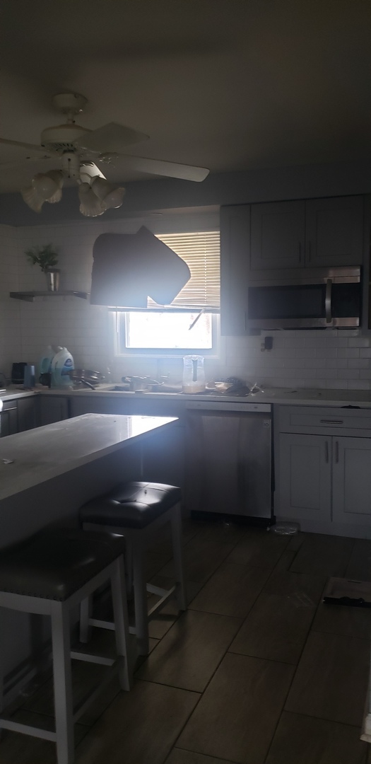 426 Argyll Lane Schaumburg, IL 60169 - Photo 23 of 28