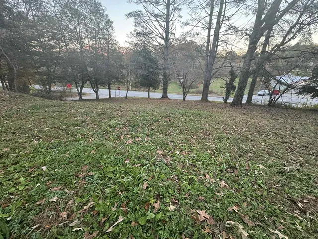 $32,900 | 2642 Holly Hill Road, Hiawassee, GA 30546