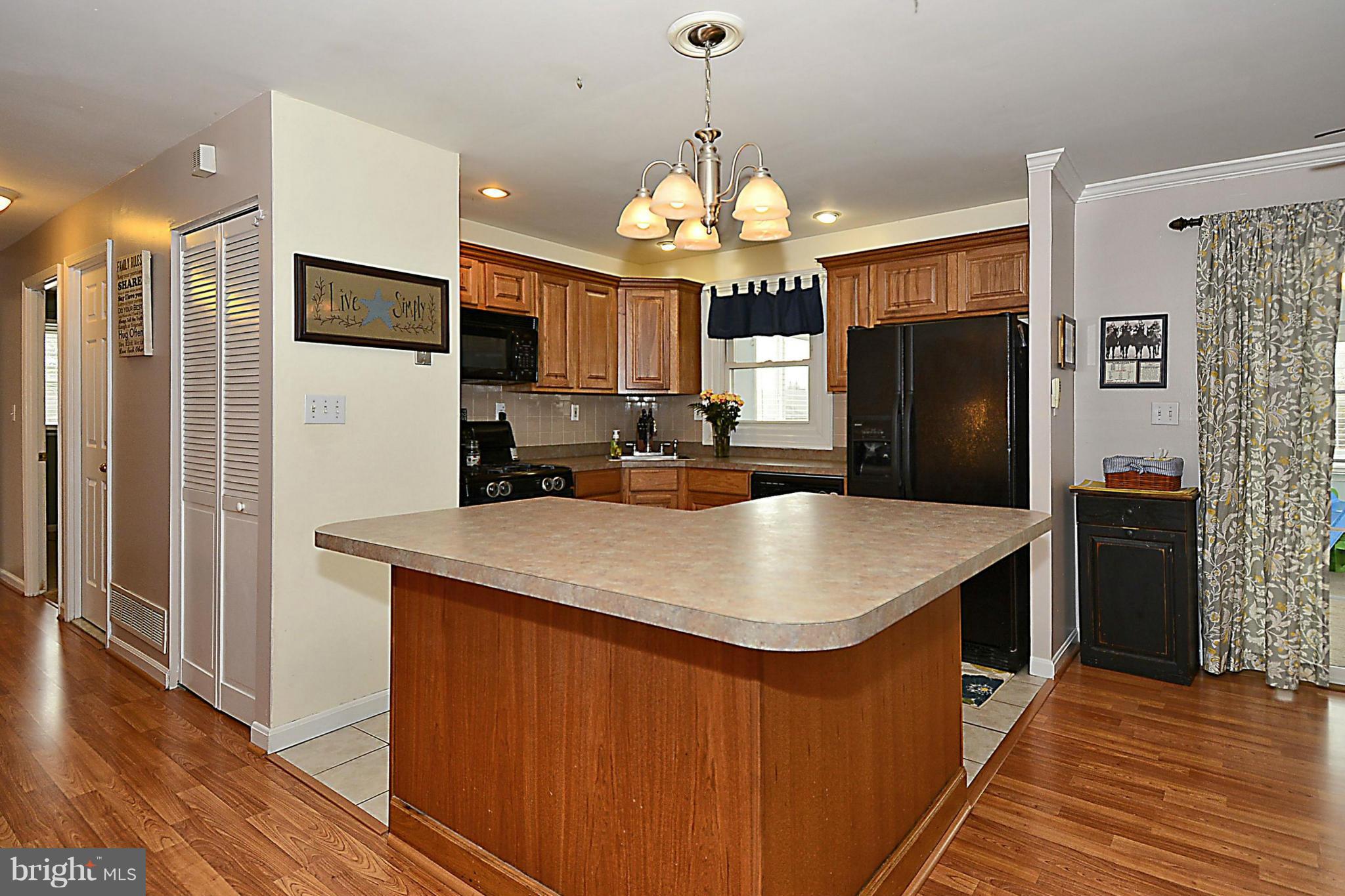 116 Doncaster Road Joppa, MD 21085 - Photo 7 of 30 Kitchen made for entertaining