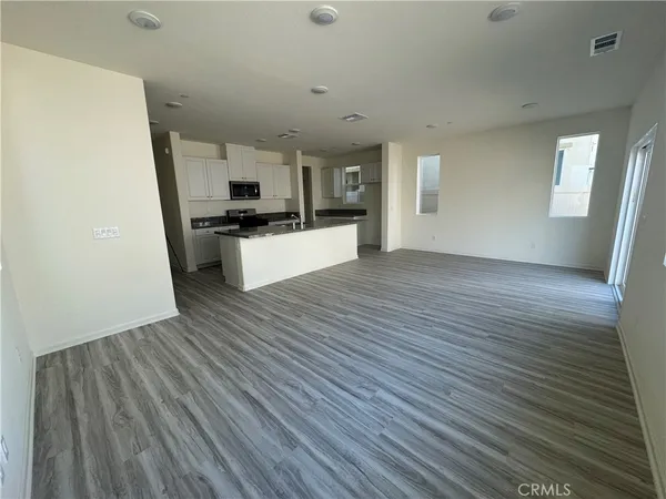 $3,525 | 16094 Palo Blanco Street, Moreno Valley, CA 92551