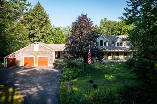 $895,000 | 48 Maple Manor Road, Conway, NH 03813