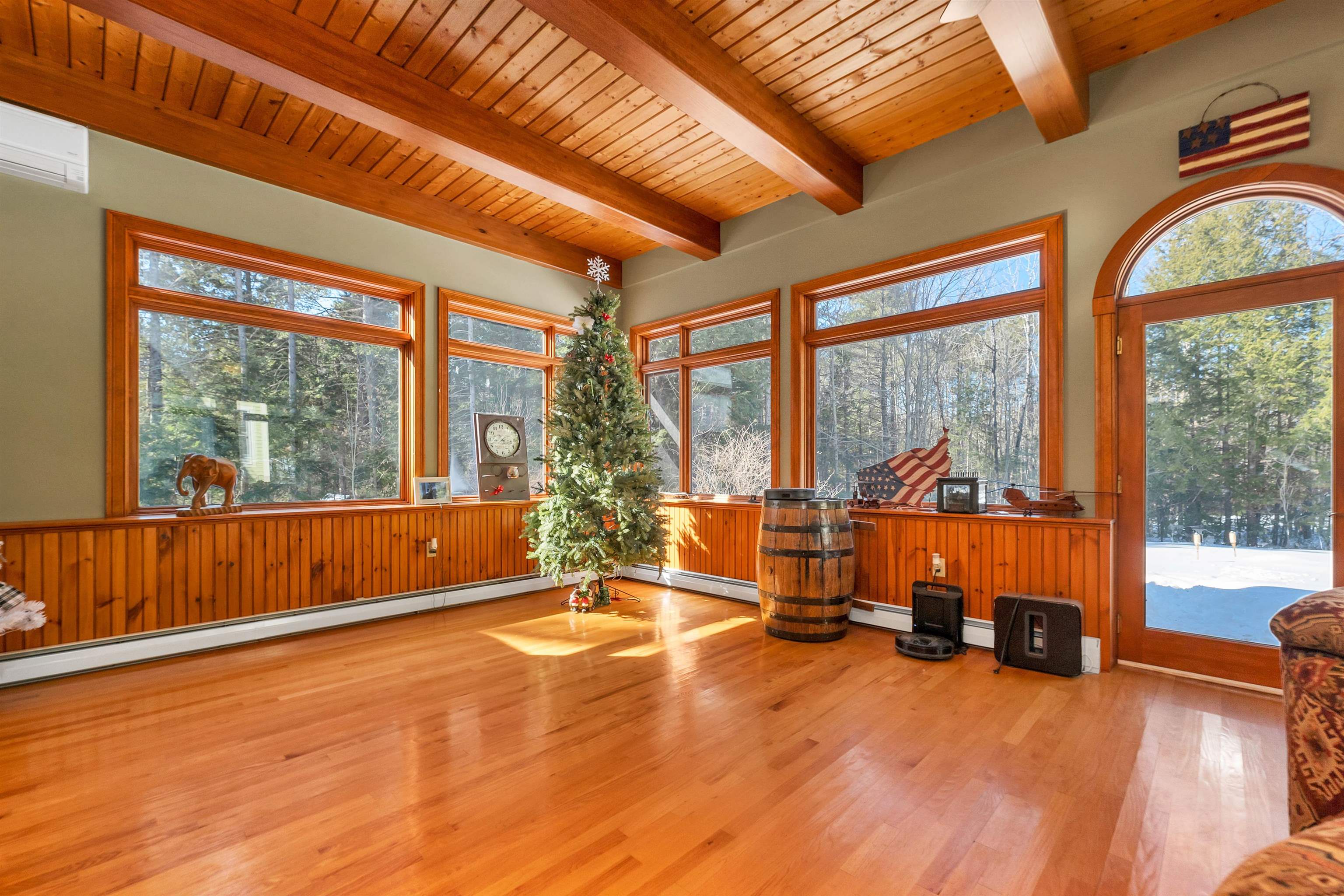 48 Maple Manor Road Conway, NH 03813 - Photo 2 of 57
