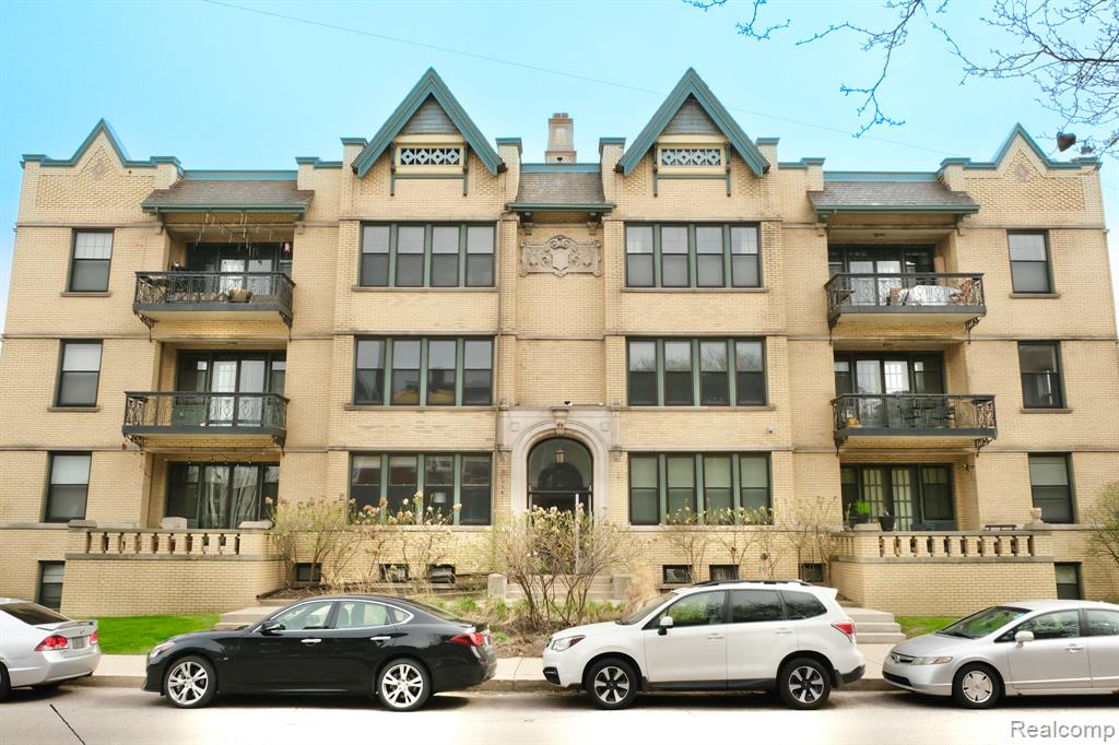 615 West Hancock Street, Unit 2 Detroit, MI 48201 - Photo 1 of 40