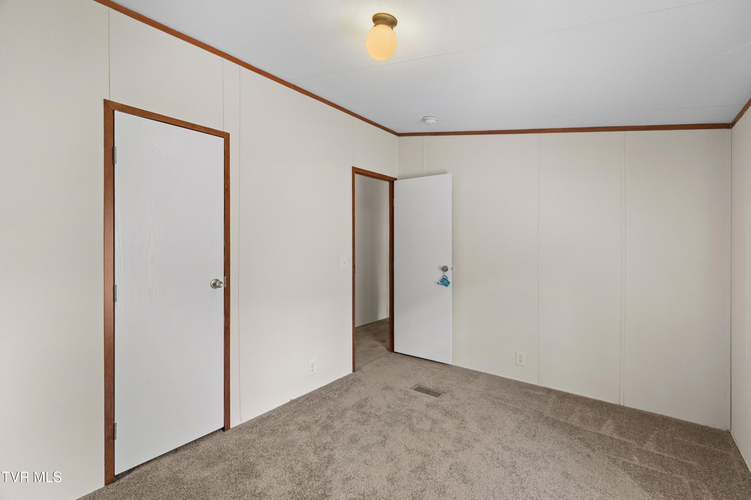 108 Canah Hollow Road Erwin, TN 37650 - Photo 21 of 42 022-108CanahHollowRoad-Erwin-TN-37650-SM