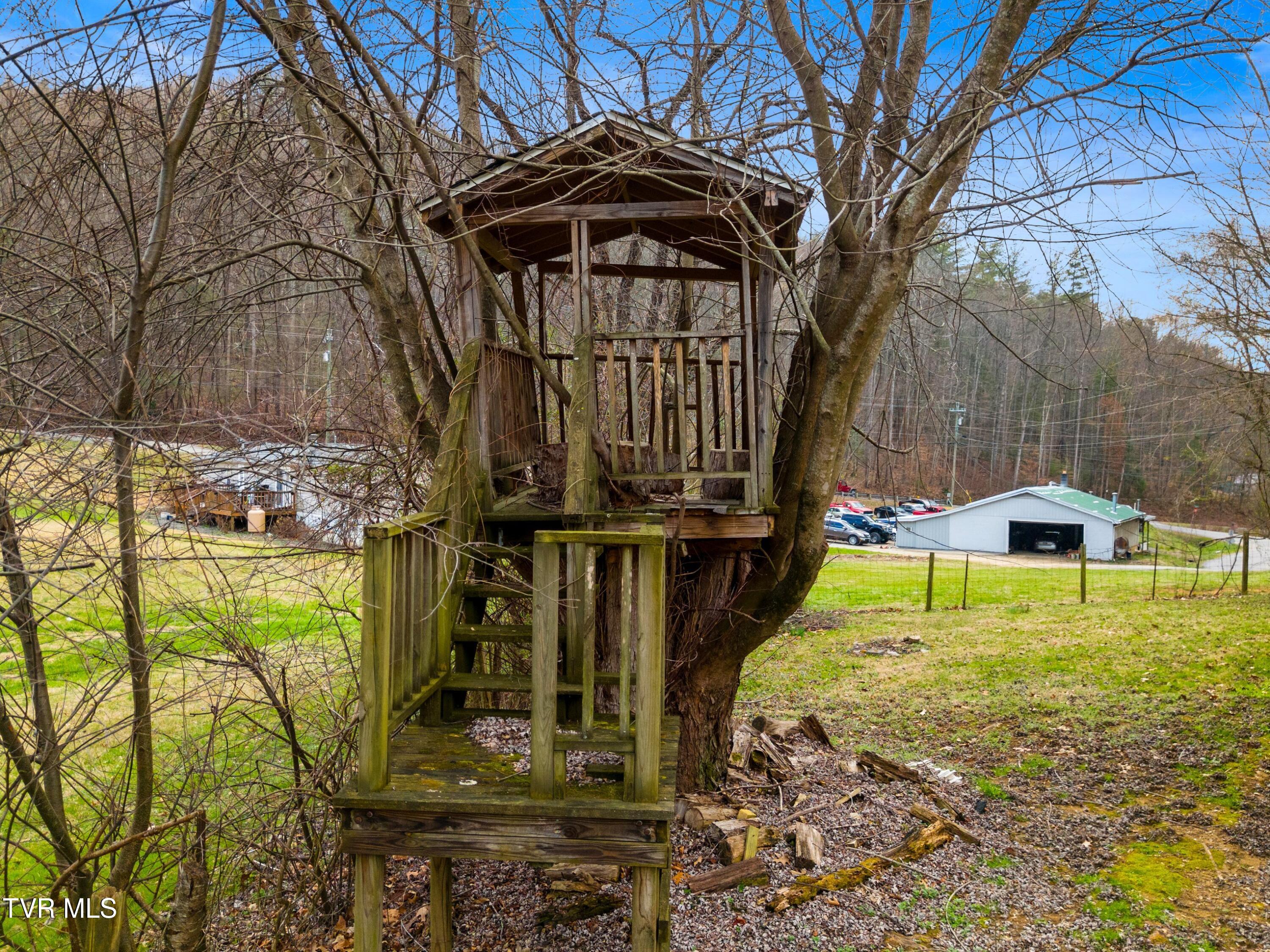 108 Canah Hollow Road Erwin, TN 37650 - Photo 31 of 42 036-108CanahHollowRoad-Erwin-TN-37650-SM