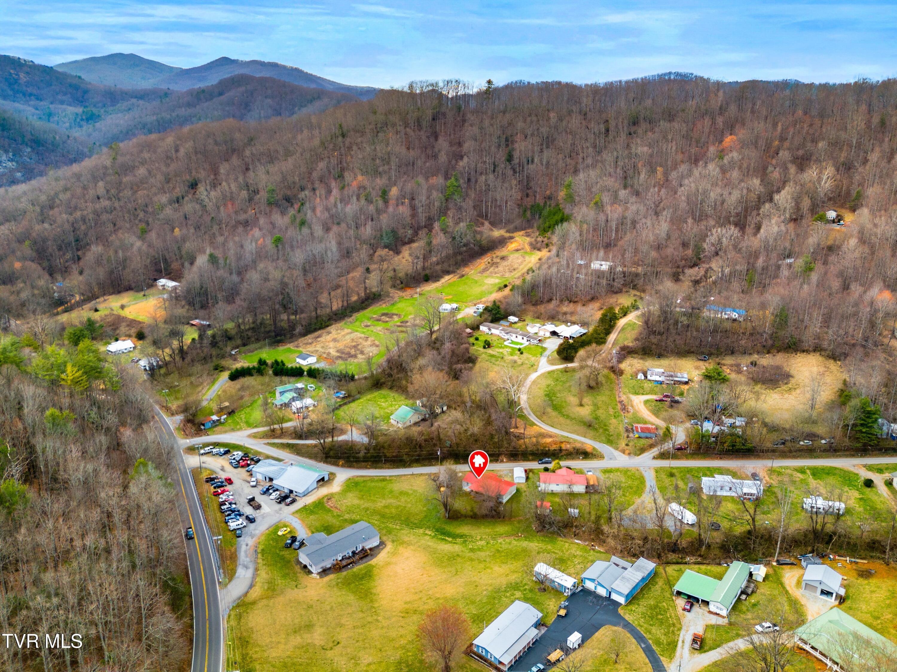 108 Canah Hollow Road Erwin, TN 37650 - Photo 40 of 42 040-108CanahHollowRoad-Erwin-TN-37650-SM