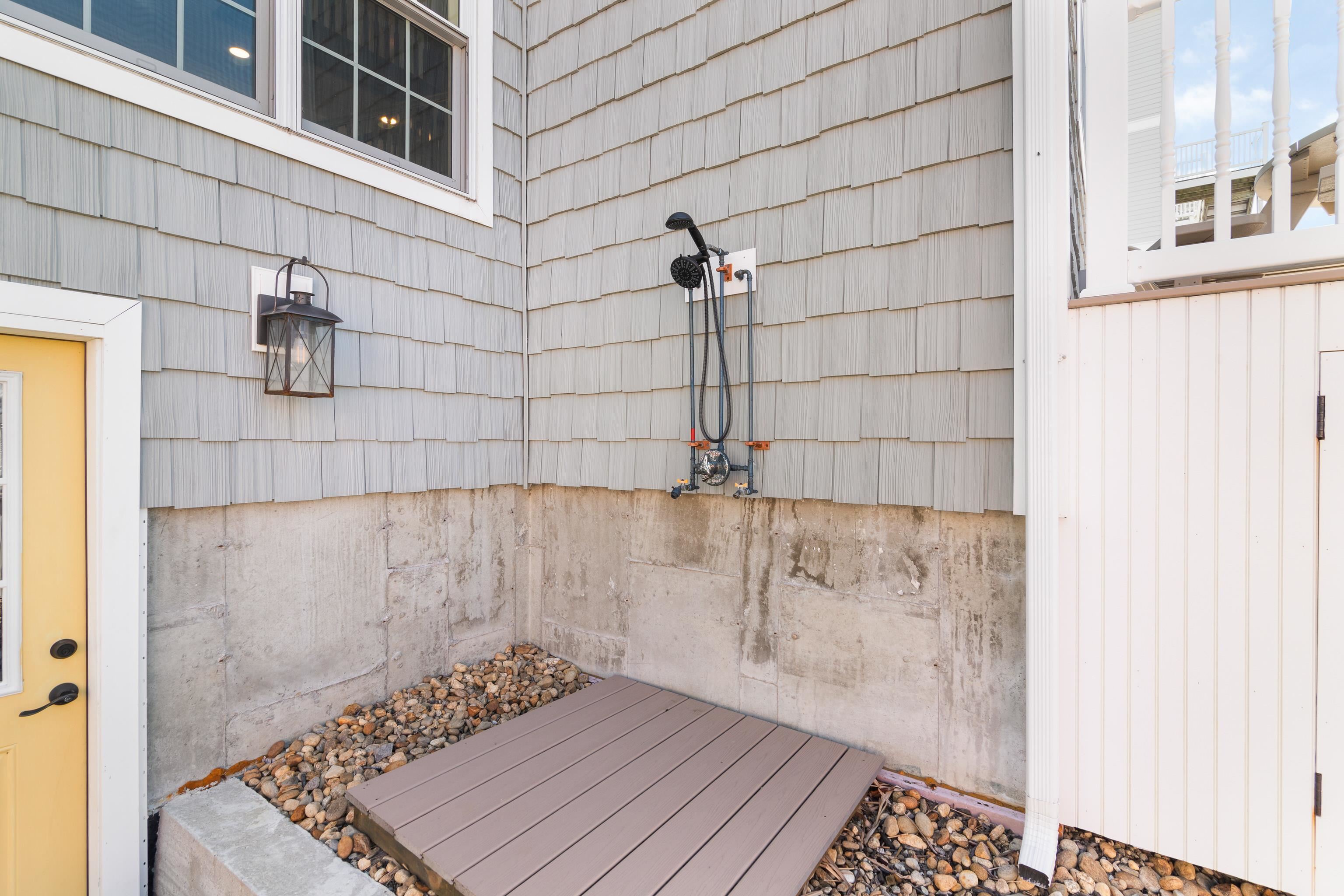 607 Ocean Boulevard Hampton, NH 03842 - Photo 33 of 40