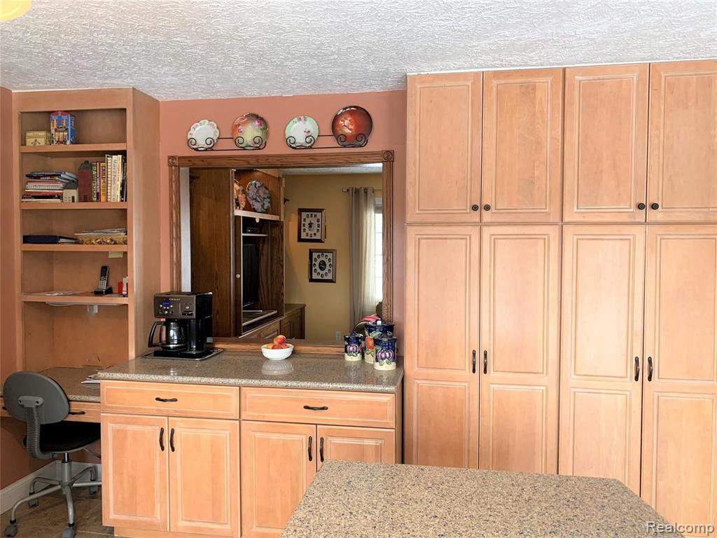 3532 Golf Club Road Howell, MI 48843 - Photo 16 of 30
