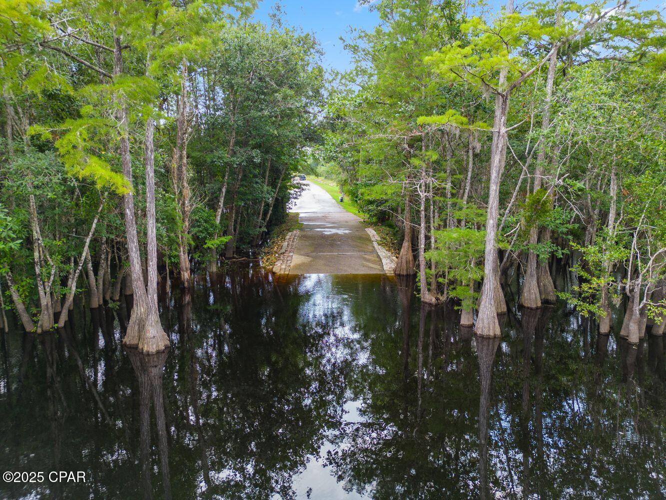 1718 Southeast Davis Peacock Road Wewahitchka, FL 32449 - Photo 1 of 13