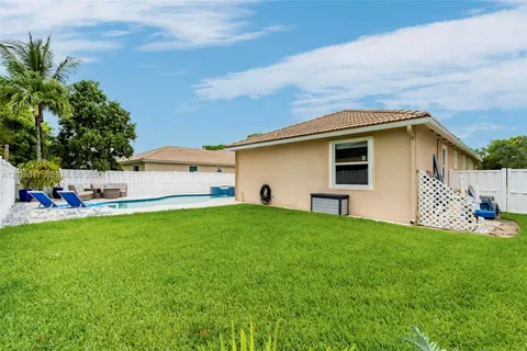 $875,000 | 13404 Northwest 13th Street, Pembroke Pines, FL 33028
