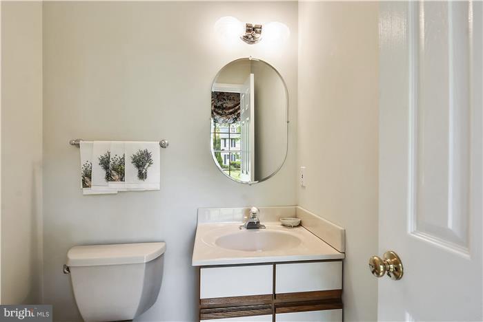 1151 Steamboat Road Shady Side, MD 20764 - Photo 13 of 30 Powder Room