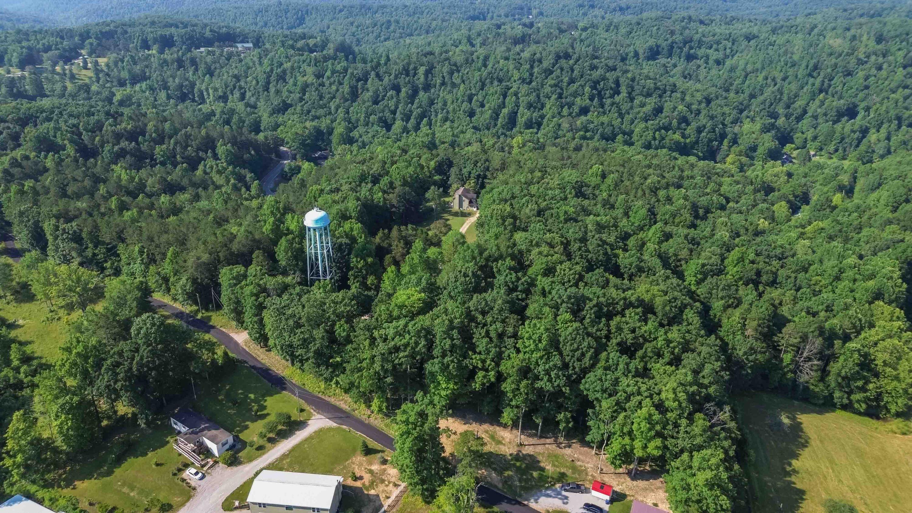 5258 Piney Grove Road Somerset, KY 42501 - Photo 49 of 51 048