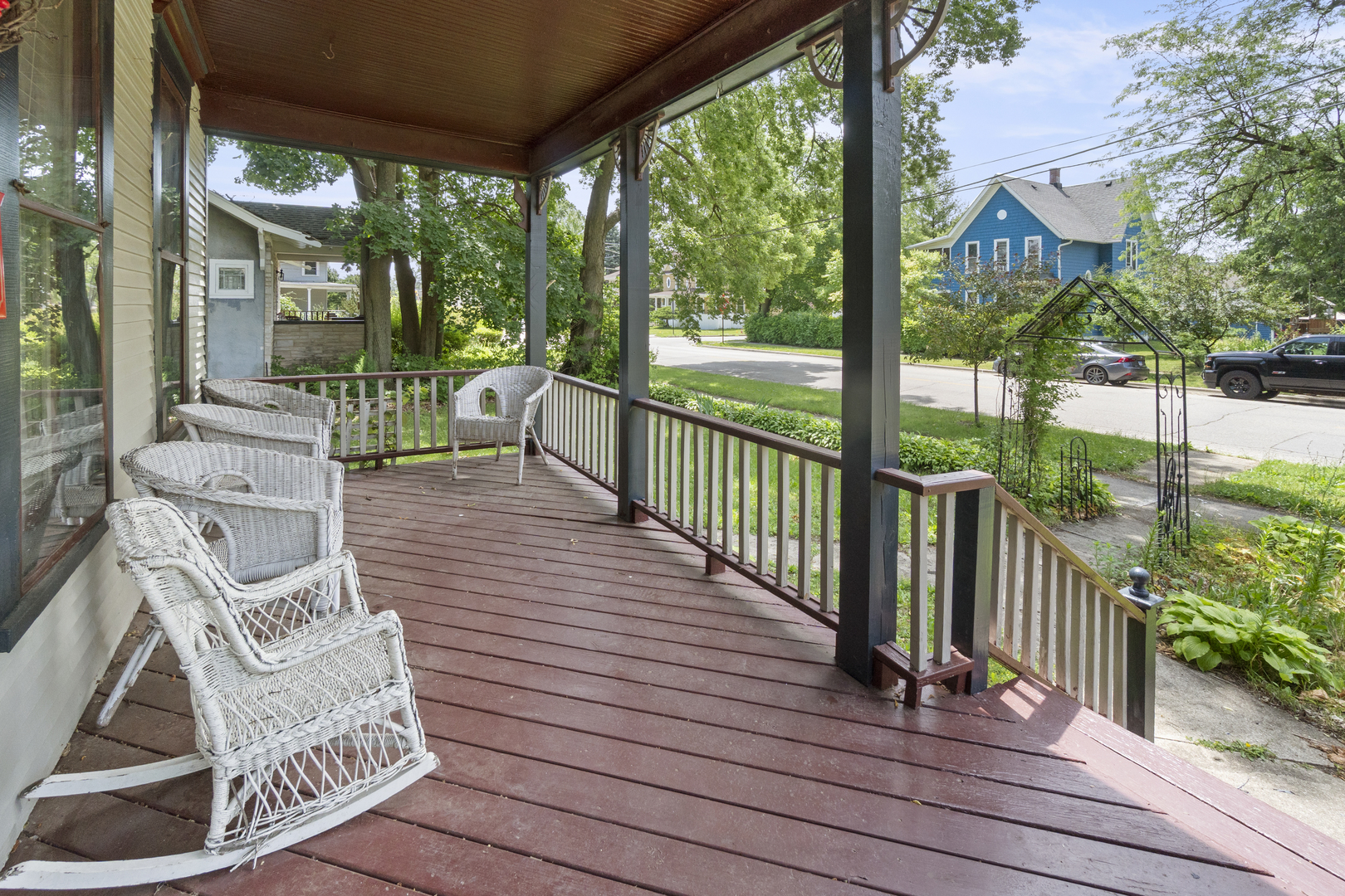 509 North Spring Street Elgin, IL 60120 - Photo 37 of 48