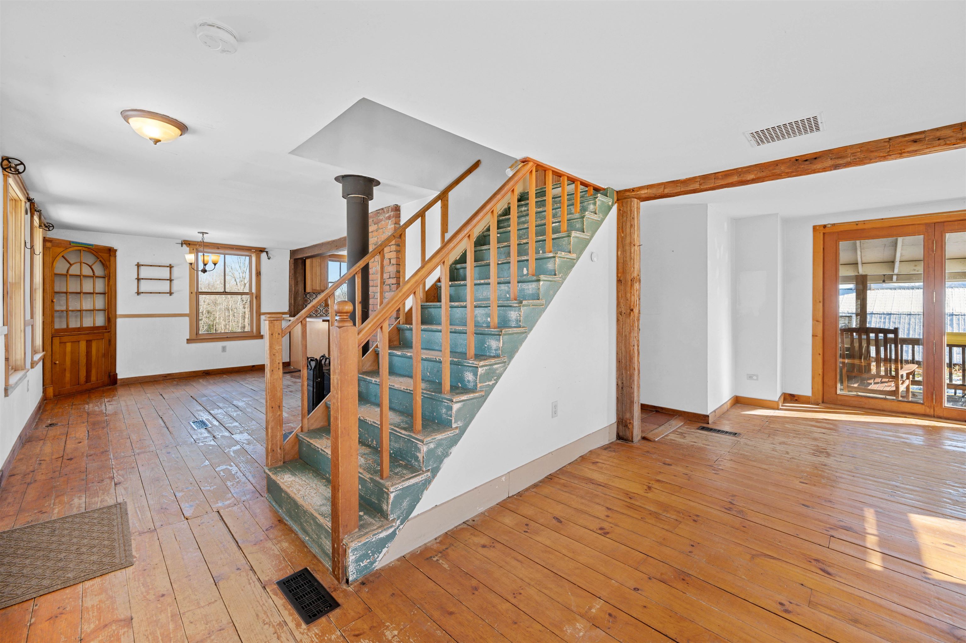 195 Johnson Road Marshfield, VT 05658 - Photo 11 of 54