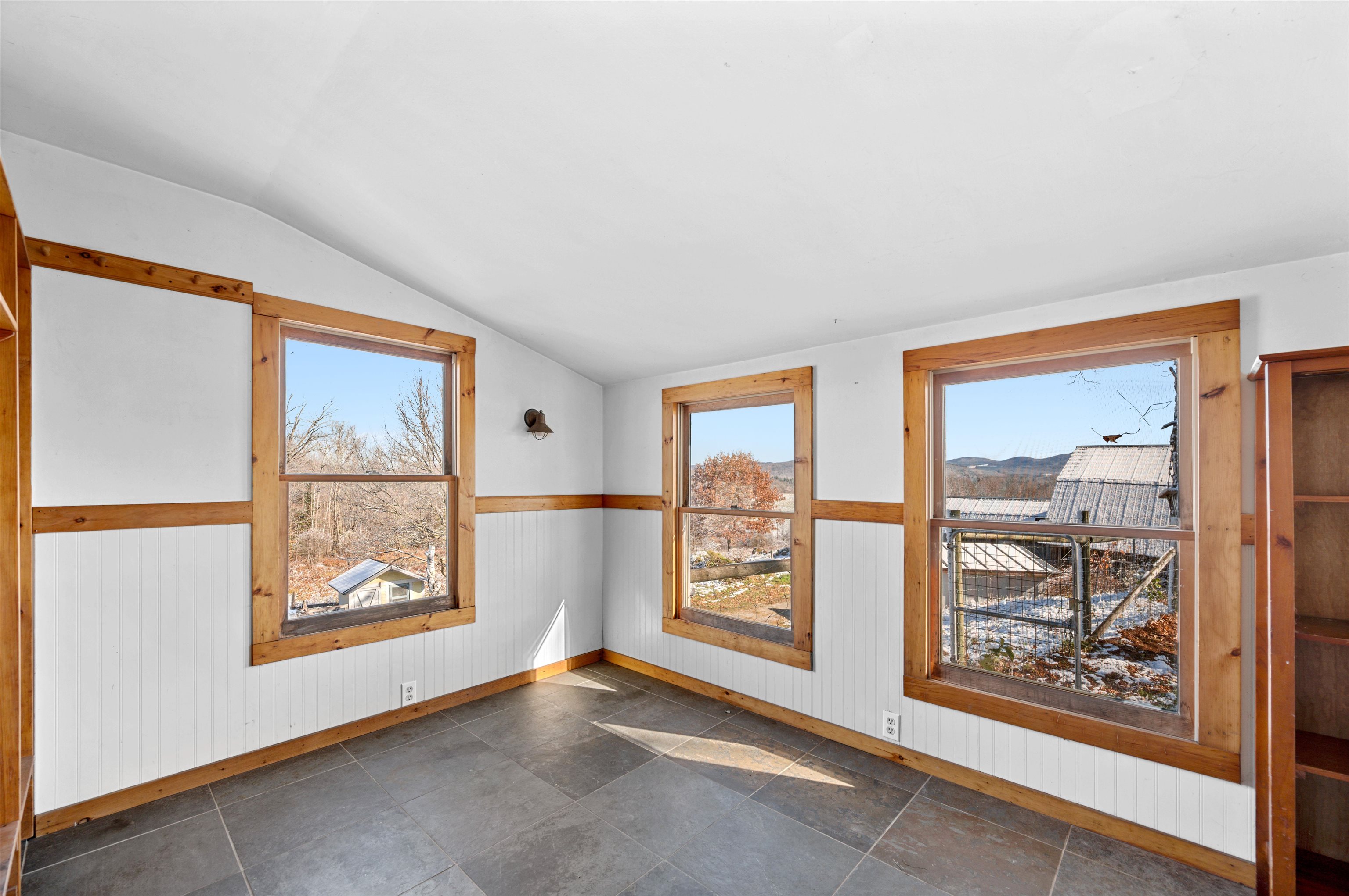 195 Johnson Road Marshfield, VT 05658 - Photo 3 of 54