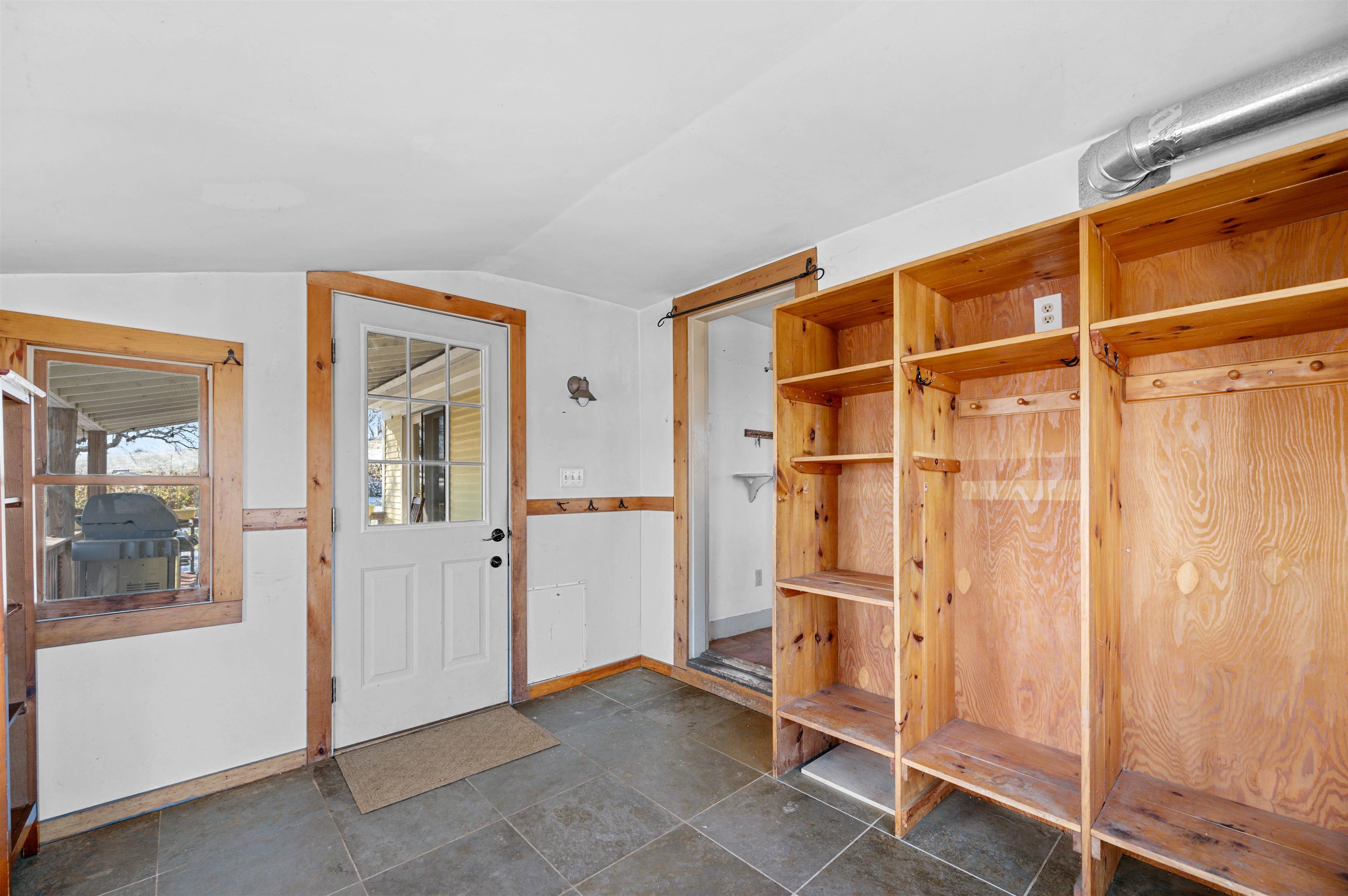 195 Johnson Road Marshfield, VT 05658 - Photo 4 of 54