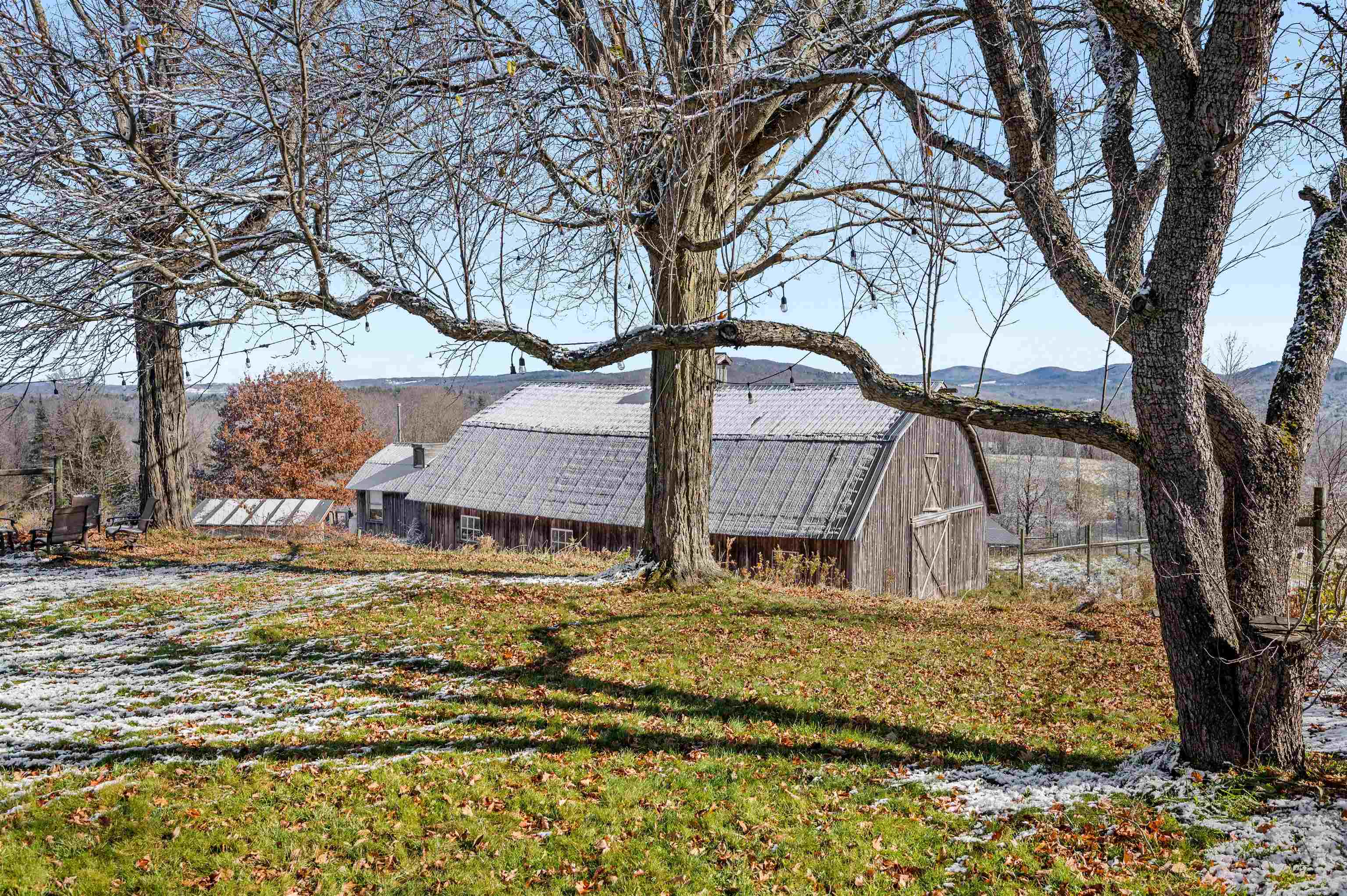 195 Johnson Road Marshfield, VT 05658 - Photo 41 of 54