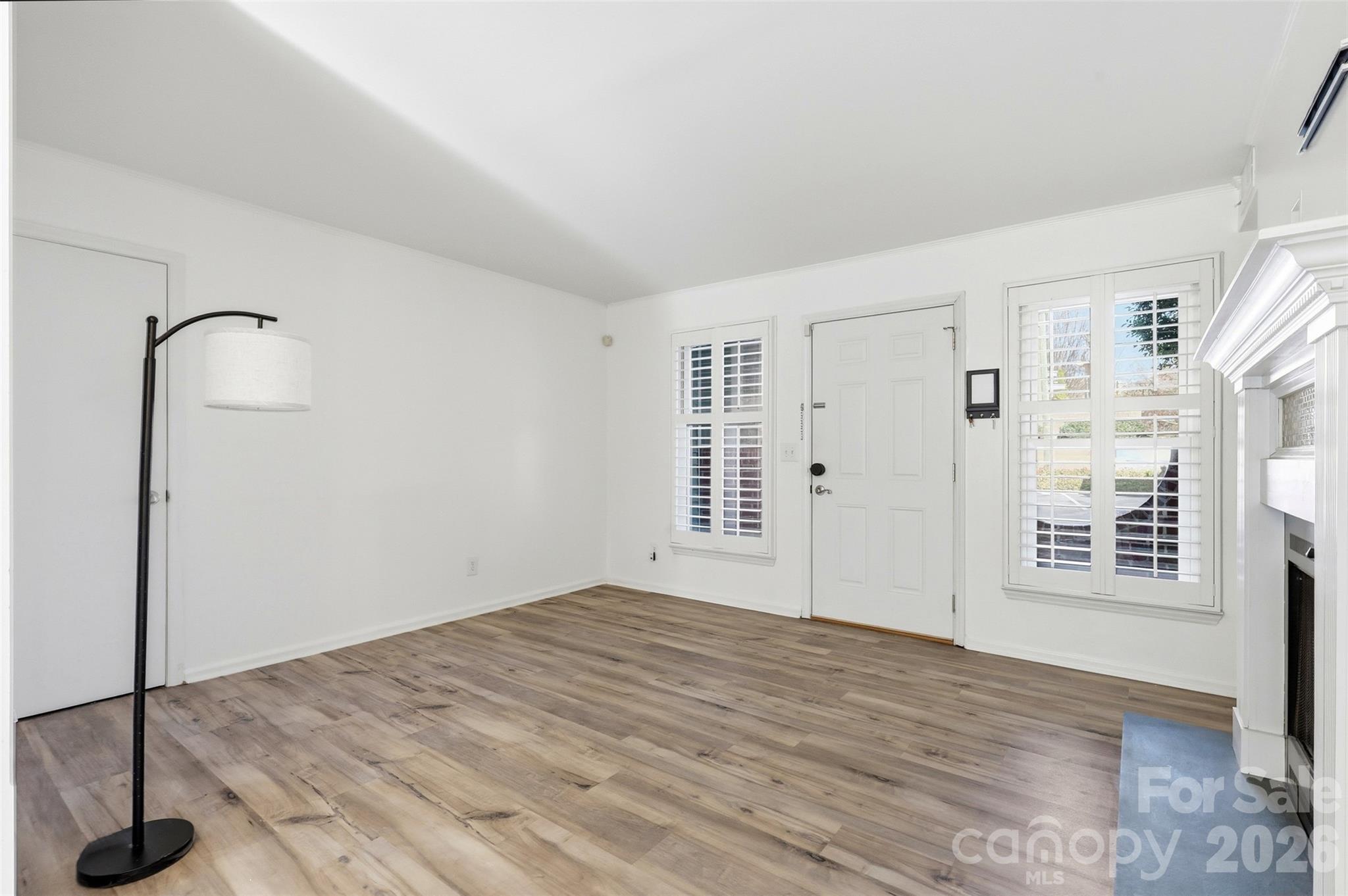 430 Queens Road, Unit 111 Charlotte, NC 28204 - Photo 5 of 27