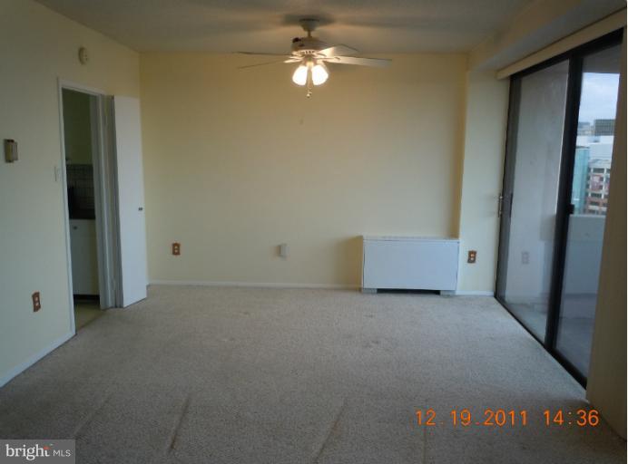 4141 North Henderson Road, Unit 822 Arlington, VA 22203 - Photo 6 of 15 Dining Room