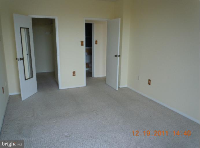 4141 North Henderson Road, Unit 822 Arlington, VA 22203 - Photo 8 of 15 Bedroom