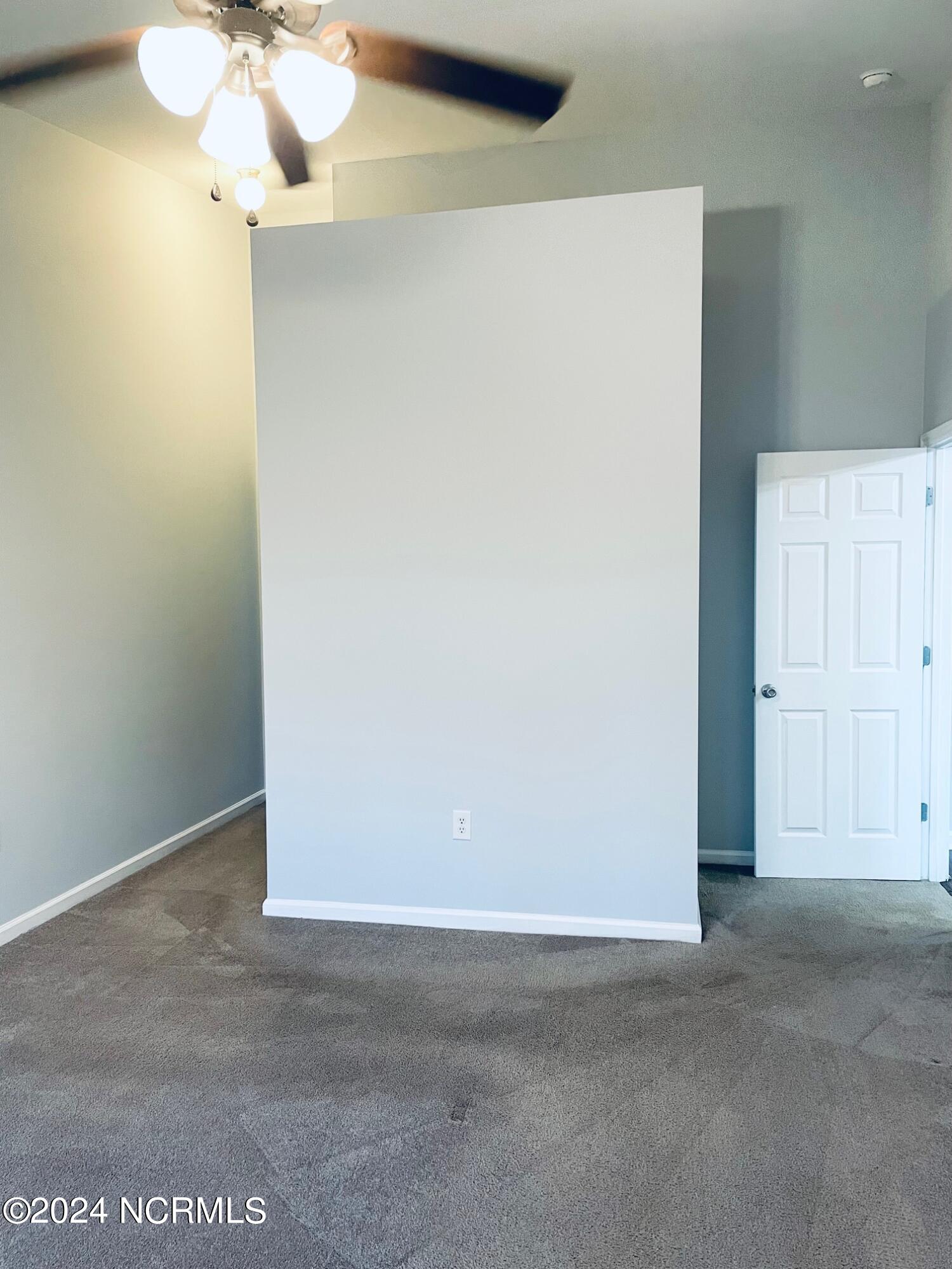 1129 Turtle Creek Road, Unit G Greenville, NC 27858 - Photo 12 of 19 IMG_7552