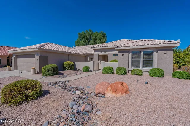 $2,600 | 22408 North Las Vegas Drive, Sun City West, AZ 85375