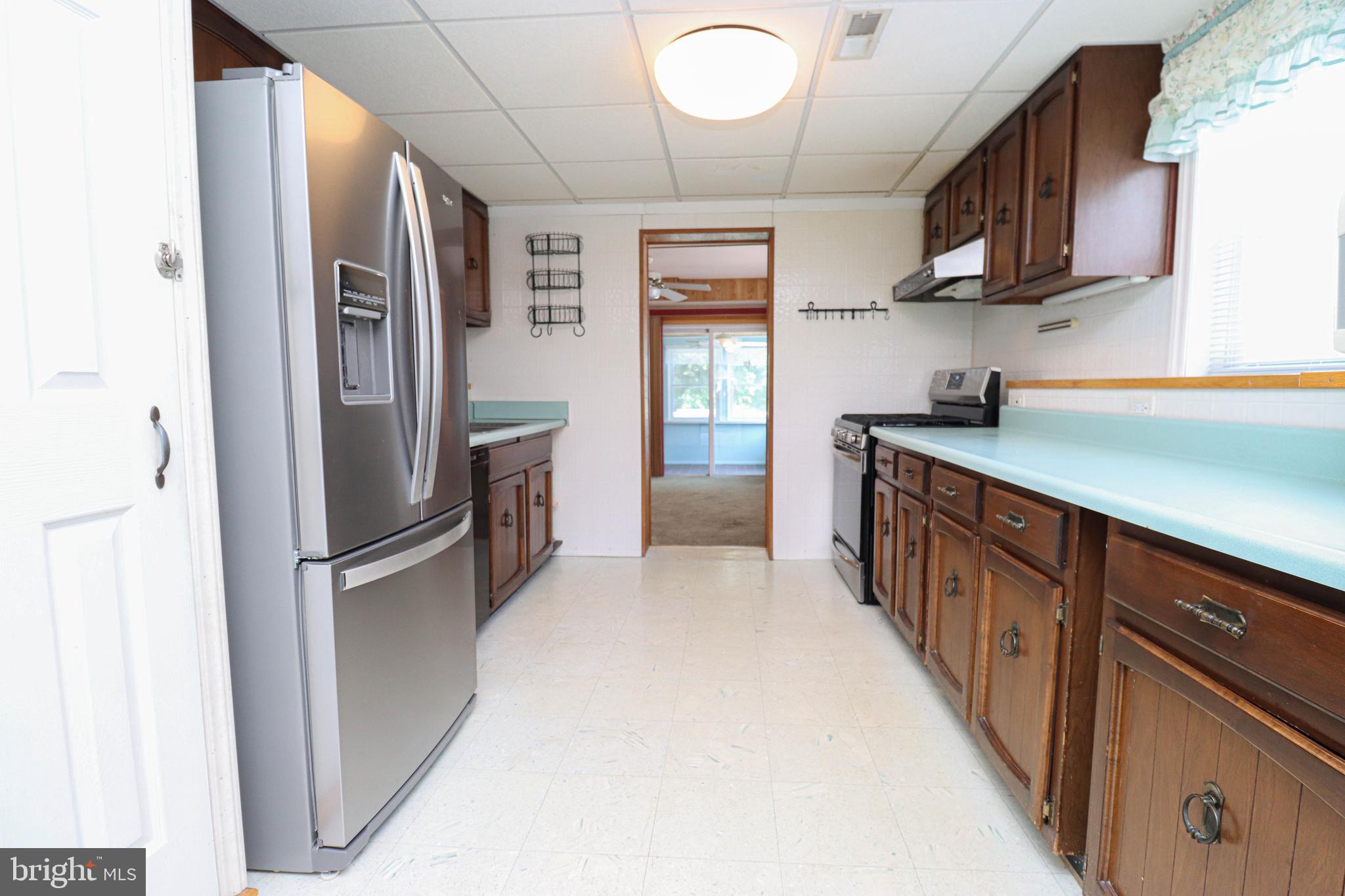 3147 Baybriar Road Dundalk, MD 21222 - Photo 14 of 65