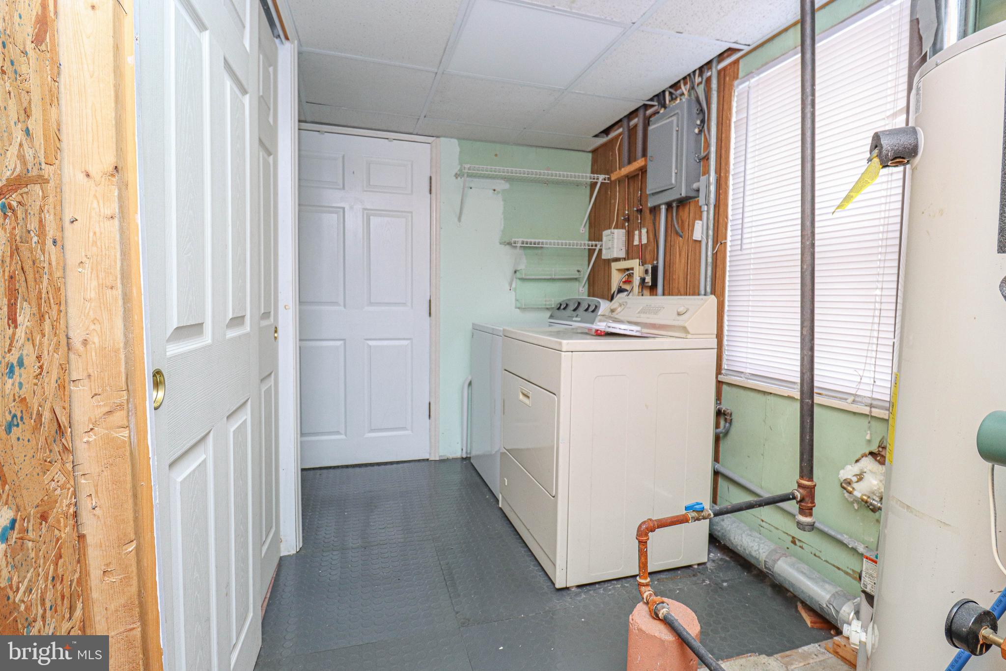 3147 Baybriar Road Dundalk, MD 21222 - Photo 39 of 65 Washer/dryer.