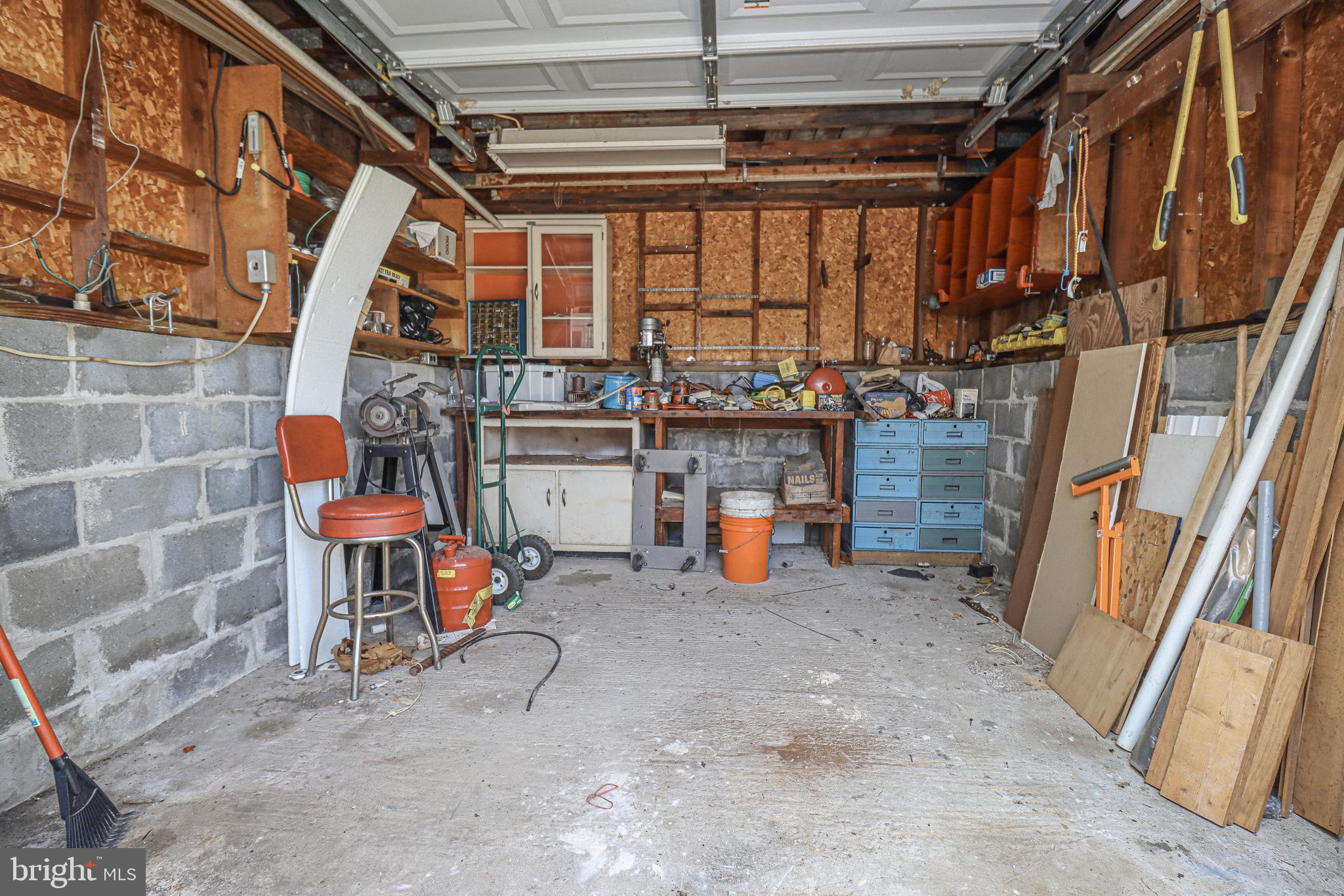 3147 Baybriar Road Dundalk, MD 21222 - Photo 56 of 65 Large storage shed.