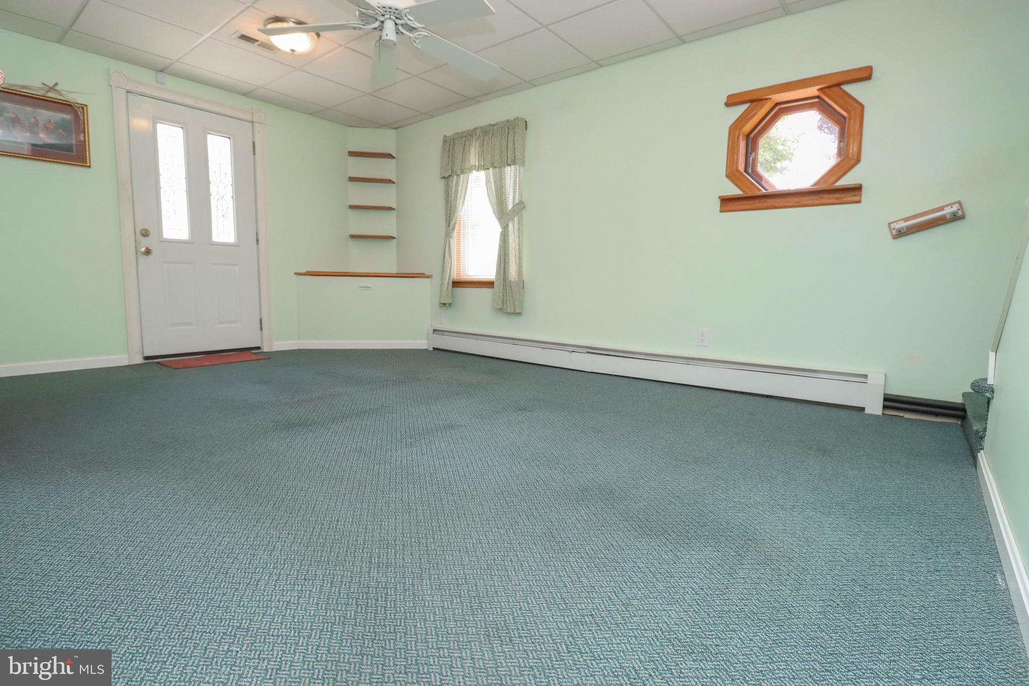 3147 Baybriar Road Dundalk, MD 21222 - Photo 10 of 65 Large dining area.