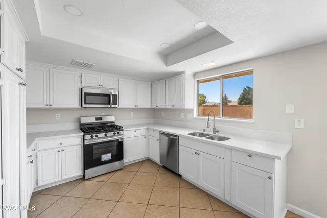 $434,990 | 716 East Ave J5, Lancaster, CA 93535