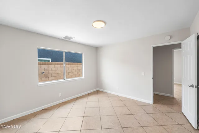 $434,990 | 716 East Ave J5, Lancaster, CA 93535