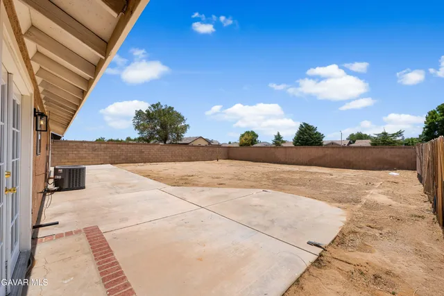 $434,990 | 716 East Ave J5, Lancaster, CA 93535