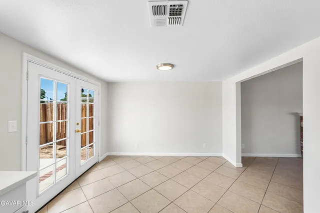 $434,990 | 716 East Ave J5, Lancaster, CA 93535