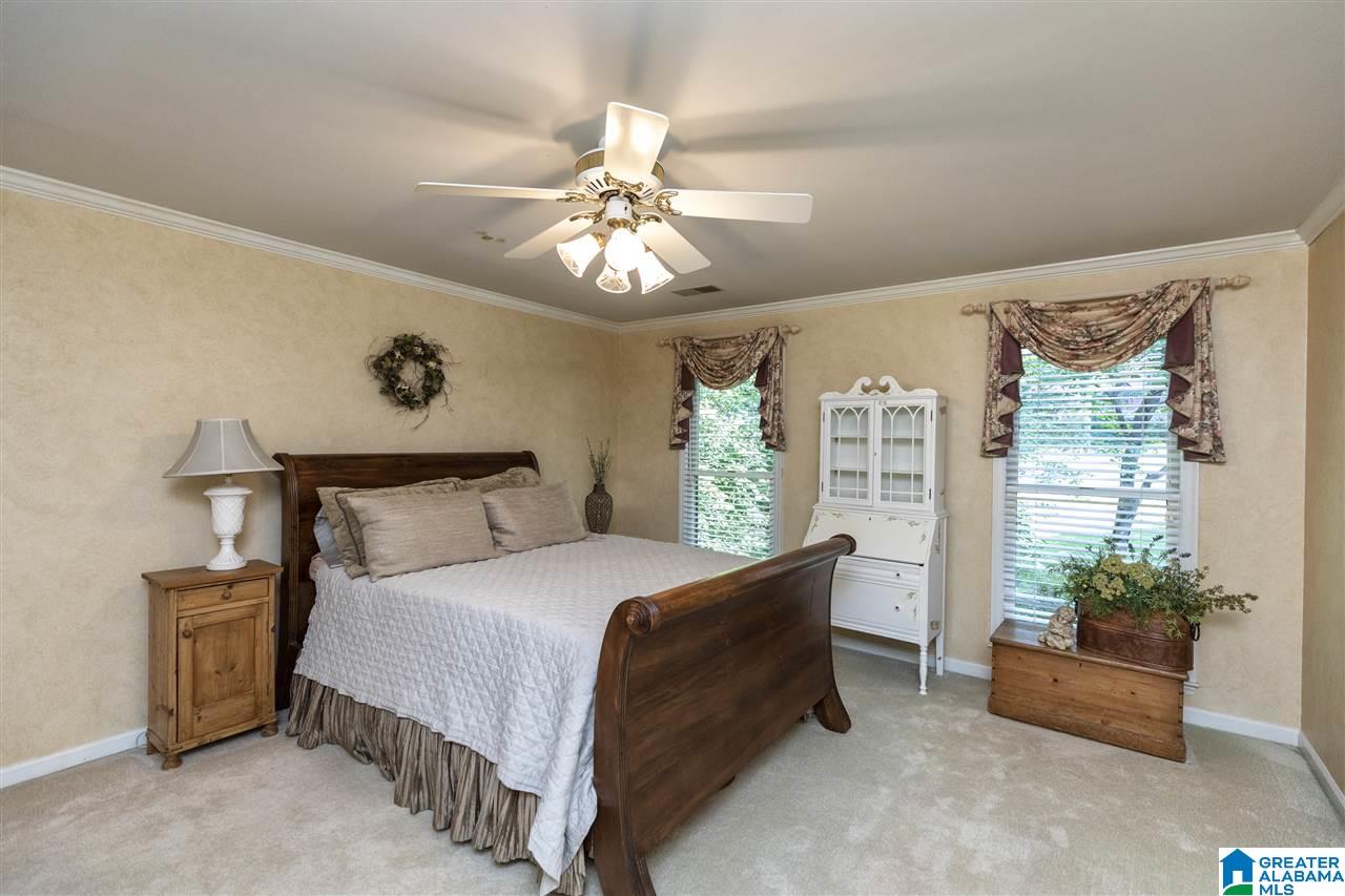 2332 Country Ridge Drive Birmingham, AL 35243 - Photo 33 of 50