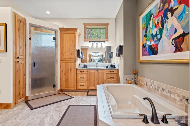 $1,690,000 | 2755 West Pine Drive, New Meadows, ID 83654