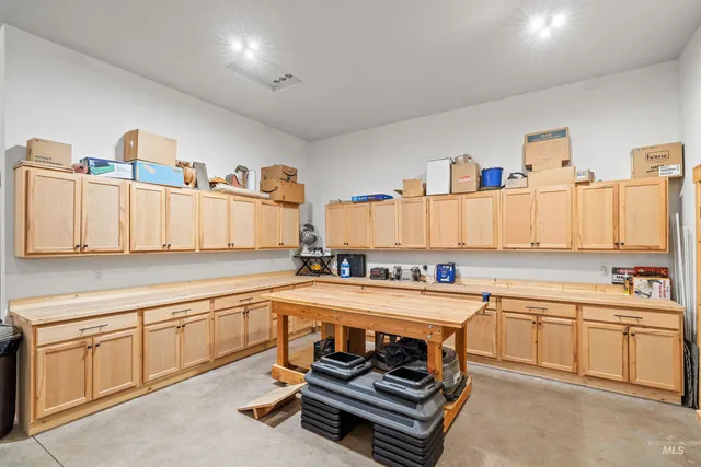 $1,690,000 | 2755 West Pine Drive, New Meadows, ID 83654