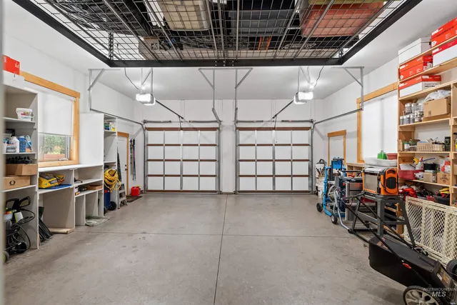 $1,690,000 | 2755 West Pine Drive, New Meadows, ID 83654