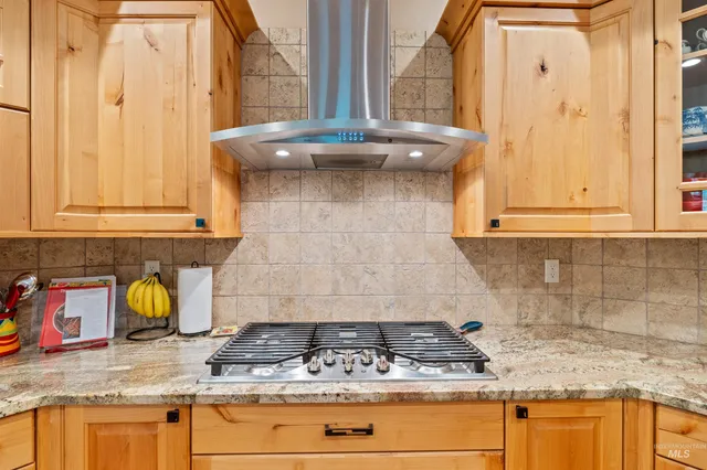 $1,690,000 | 2755 West Pine Drive, New Meadows, ID 83654