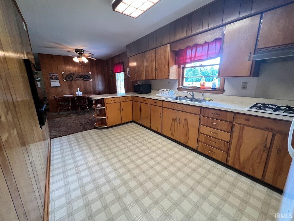 1647 South Sievers Road Vincennes, IN 47591 - Photo 10 of 18 Gallery Image 10