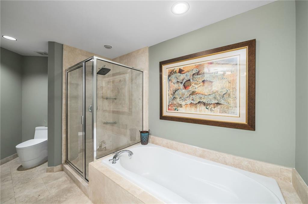 3235 Roswell Road Northeast, Unit 405 Atlanta, GA 30305 - Photo 22 of 39
