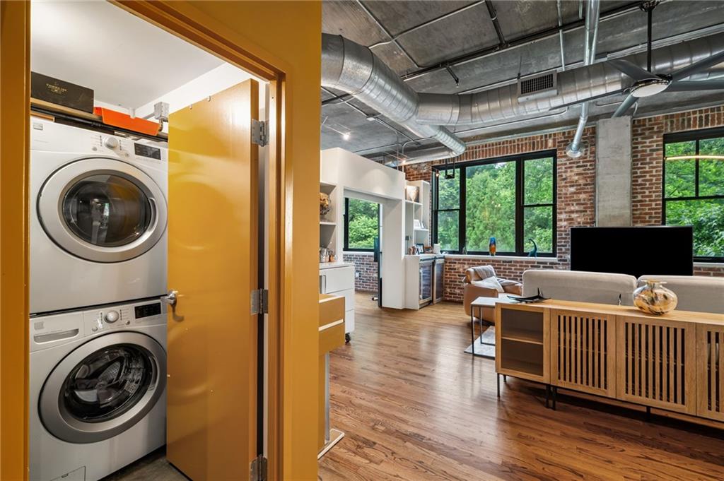3235 Roswell Road Northeast, Unit 405 Atlanta, GA 30305 - Photo 25 of 39