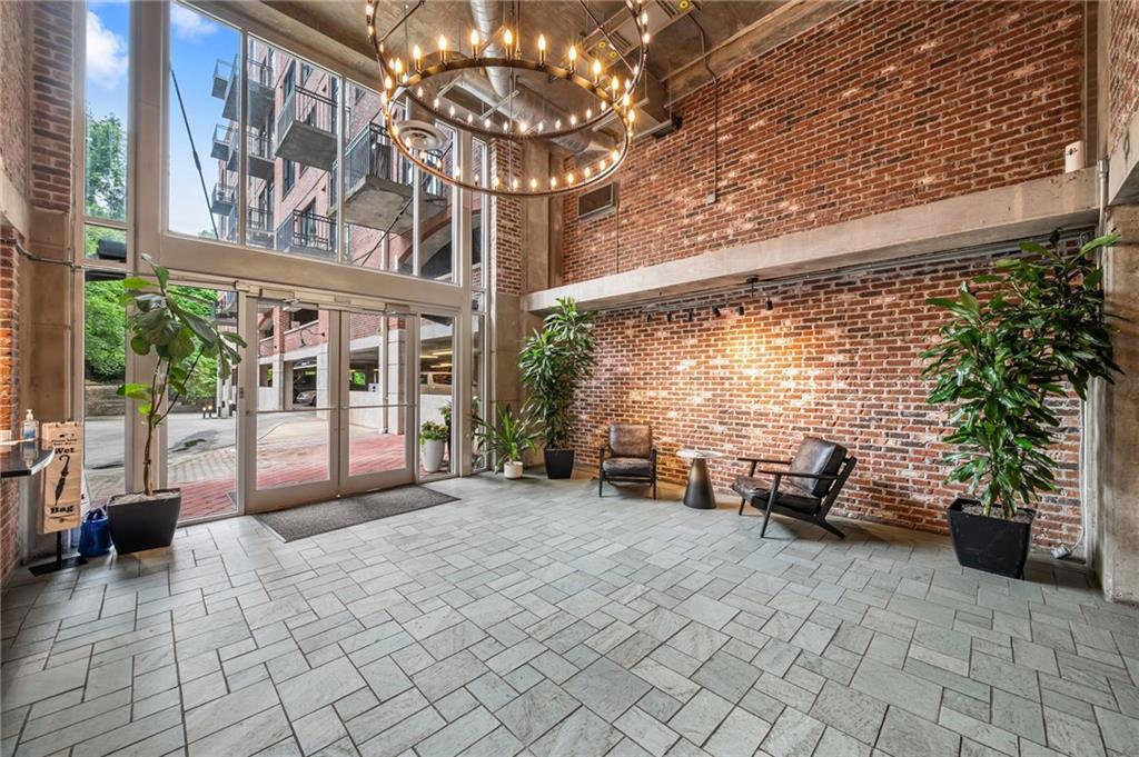 3235 Roswell Road Northeast, Unit 405 Atlanta, GA 30305 - Photo 29 of 39