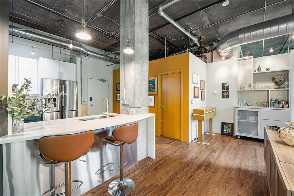 3235 Roswell Road Northeast, Unit 405 Atlanta, GA 30305 - Photo 6 of 39