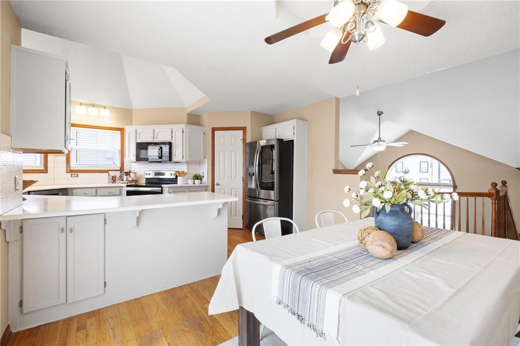 709 Red Maple Drive Liberty, MO 64068 - Photo 16 of 38