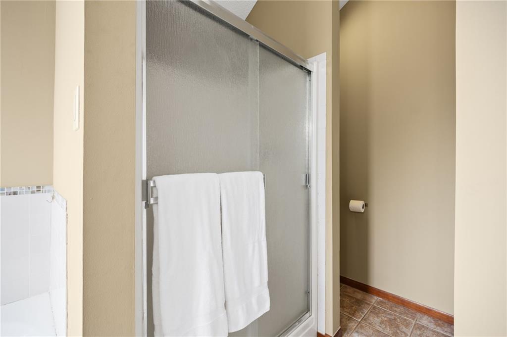 709 Red Maple Drive Liberty, MO 64068 - Photo 21 of 38