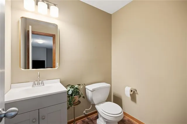 $349,900 | 709 Red Maple Drive, Liberty, MO 64068