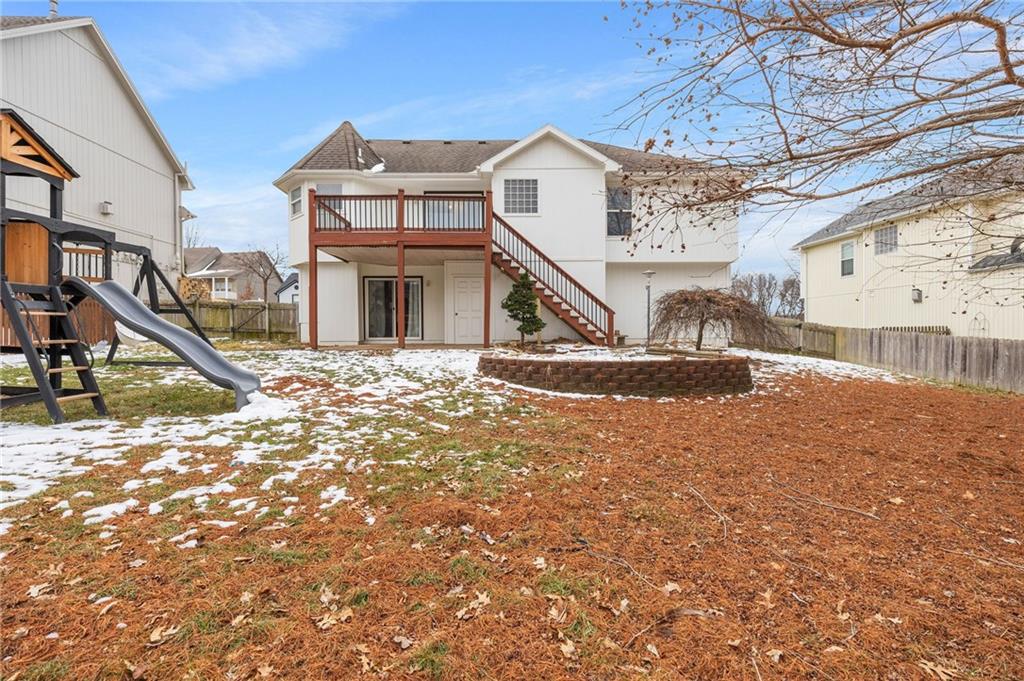 709 Red Maple Drive Liberty, MO 64068 - Photo 32 of 38