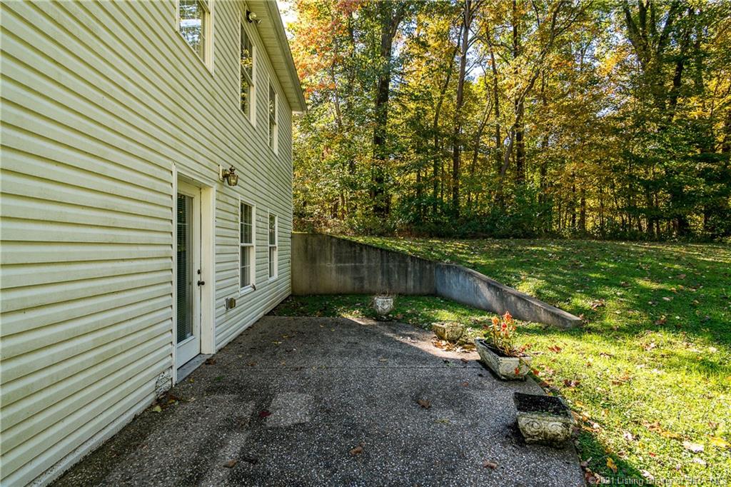 5725 Corydon Ridge Road Georgetown, IN 47122 - Photo 7 of 38 Gallery Image 7