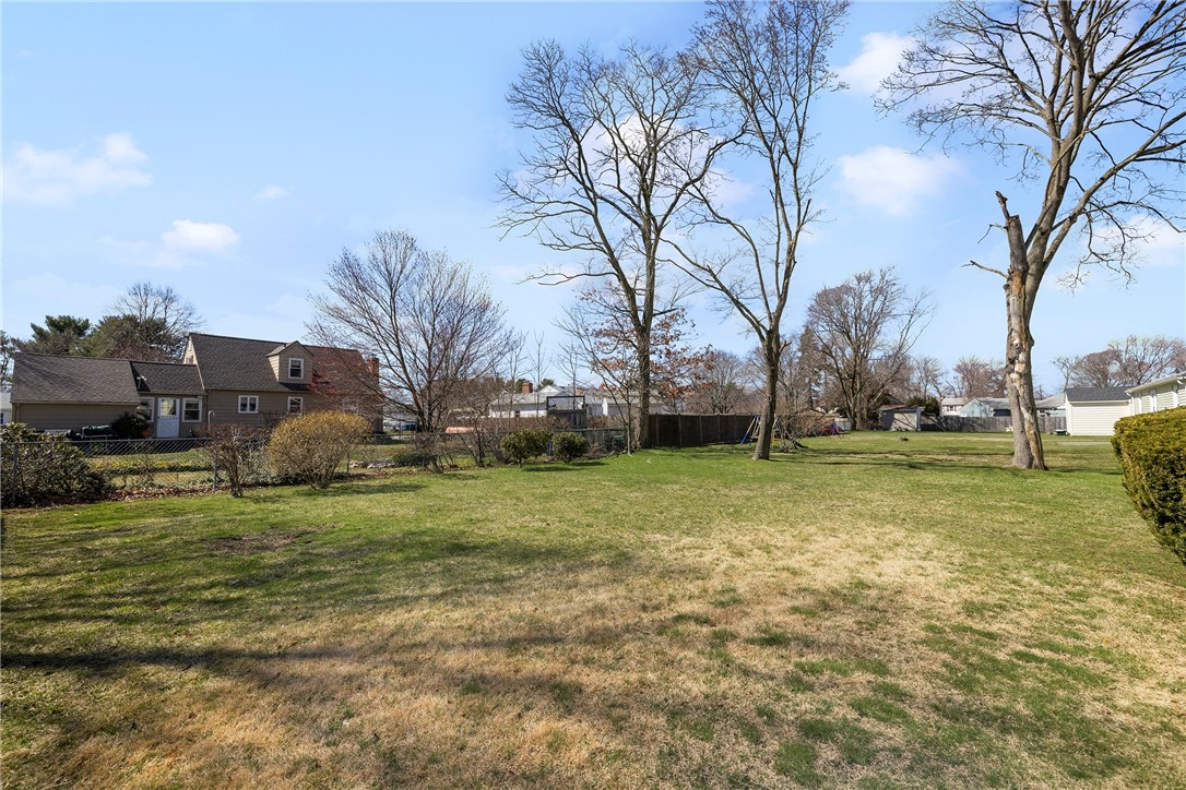 47 Deborah Road Warwick, RI 02888 - Photo 24 of 24